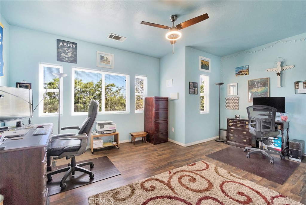 6367 E Dayton Ave, Fresno, CA 93727