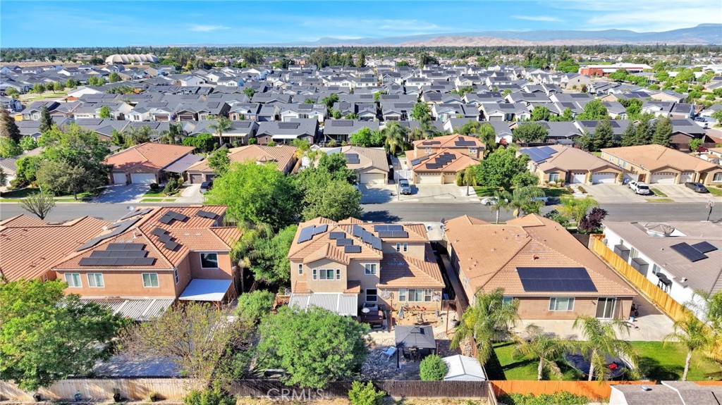 6367 E Dayton Ave, Fresno, CA 93727