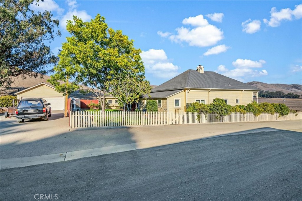 3515 Turri Rd, San Luis Obispo, CA 93405