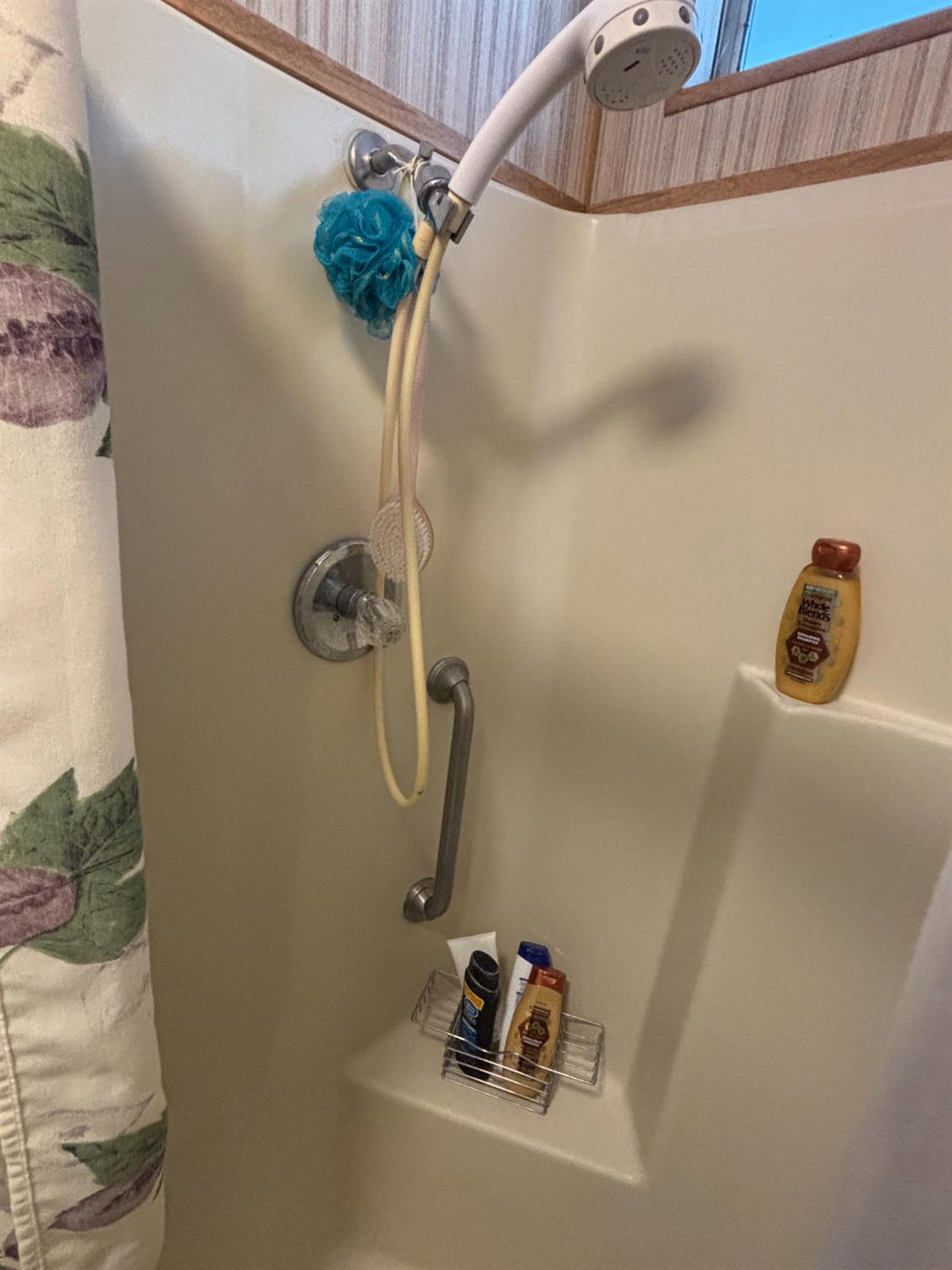 339 N Frankwood Ave #24, Sanger, CA 93657