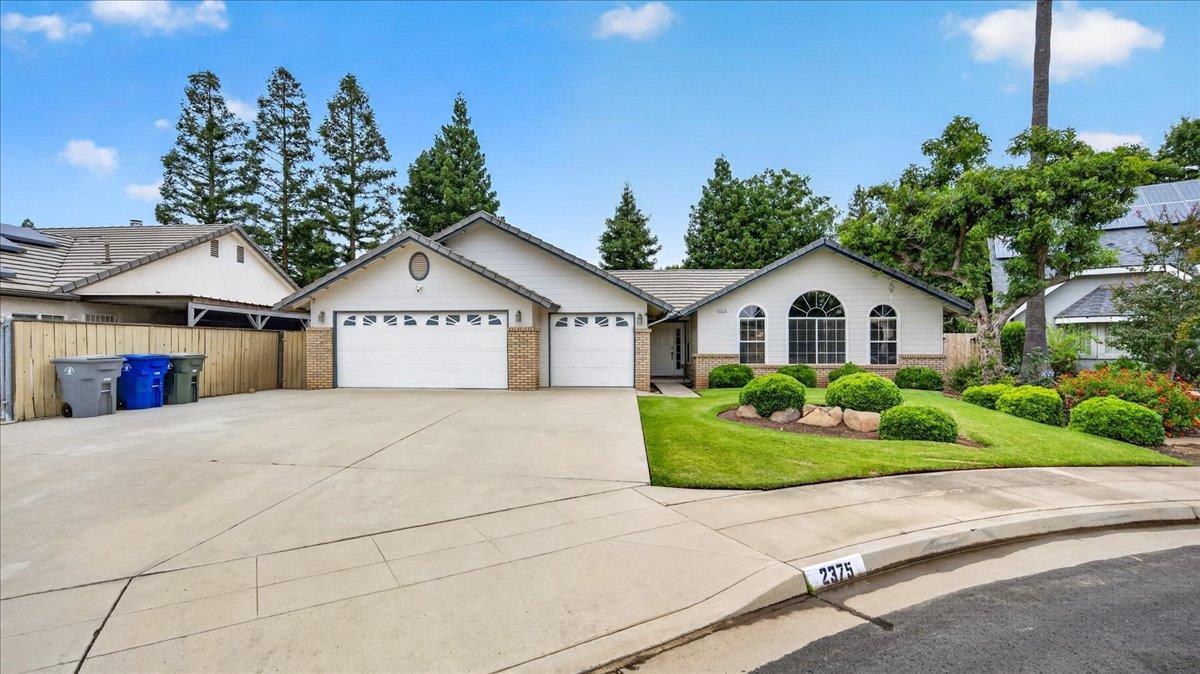 2375 Fallbrook Ave
